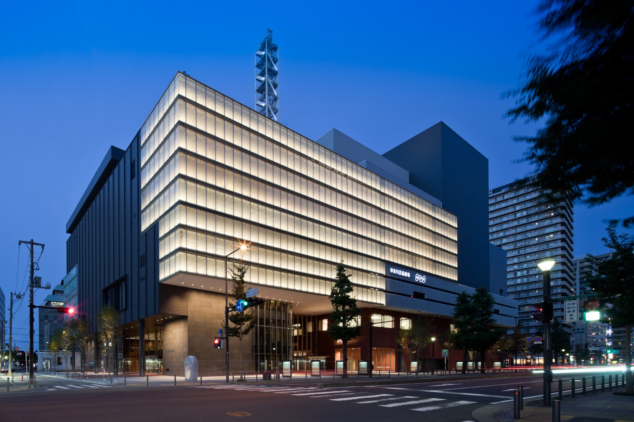 神奈川芸術劇場・NHK横浜放送会館